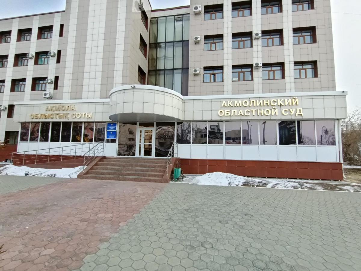 1 Комнатные Апартаменты На Садуакасова 24 Köksjetau Exteriör bild