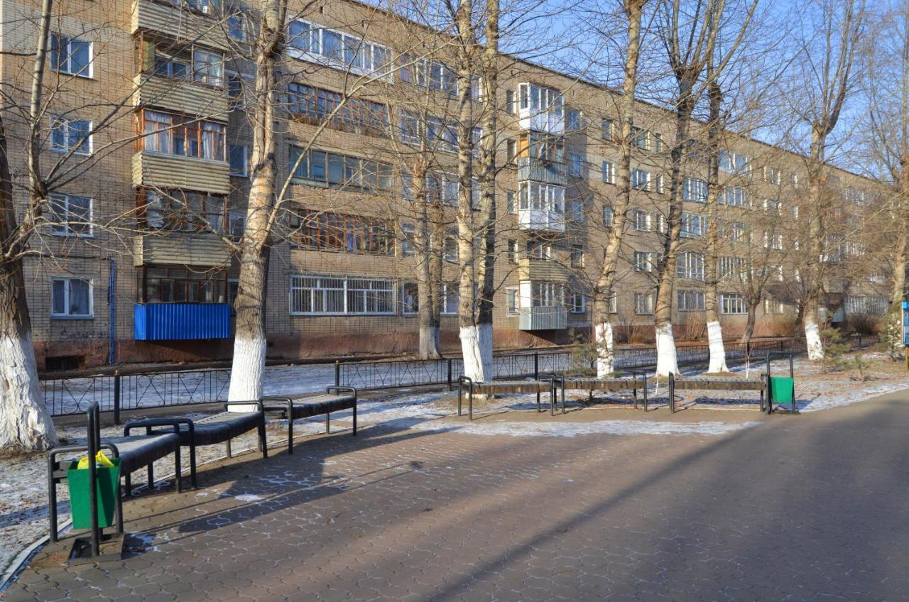1 Комнатные Апартаменты На Садуакасова 24 Köksjetau Exteriör bild